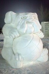 photo of snow sculpture of Spike mascot