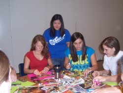 photo of students doing volunteer service