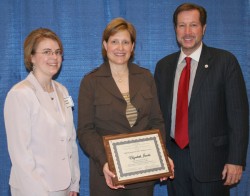 photo of Pi Alpha Alpha President Katrin Fergus, Rep. Libby Jacobs and Drake President David Maxwell