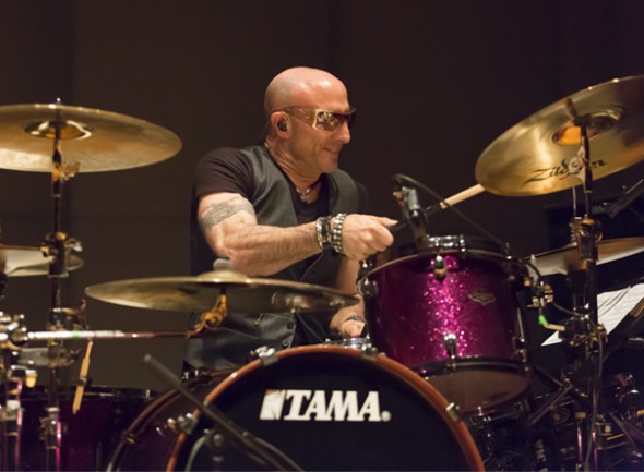 Rock drummer Kenny Aronoff plays free concert at Drake University ...