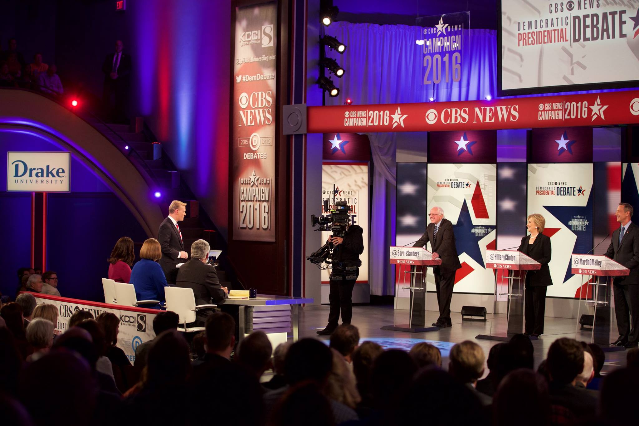 Behind the scenes at the Democratic presidential debate - Drake University Newsroom