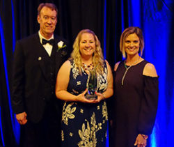 Michelle Bottenberg receives award