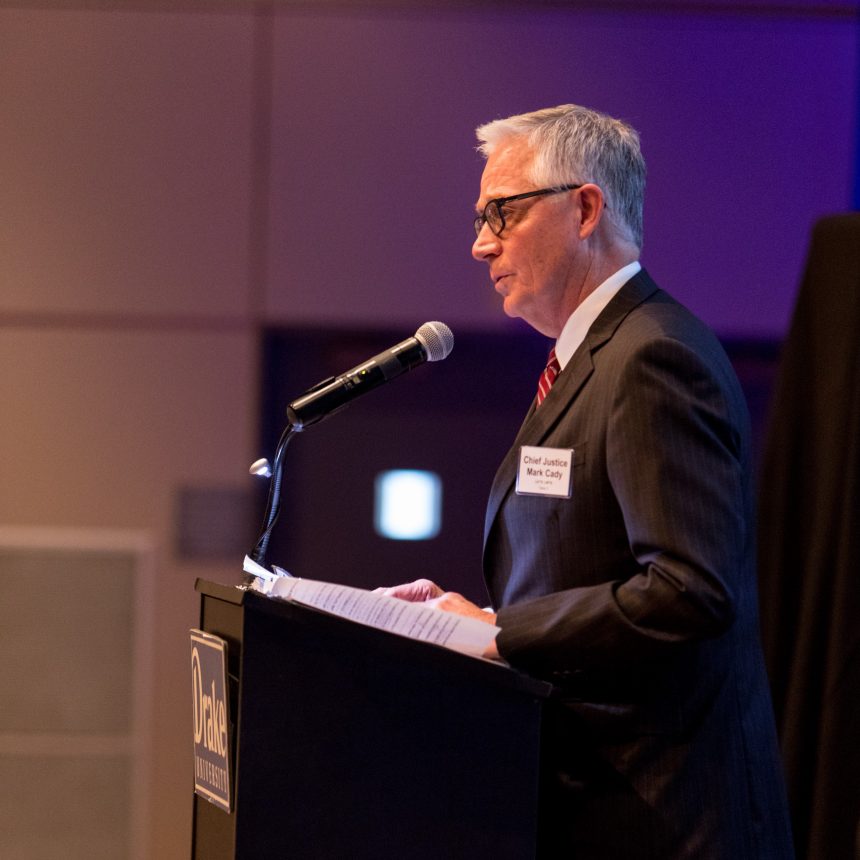 Drake Law School and the ISBA dedicate annual day of service to the late Iowa Supreme Court Chief Justice Mark Cady, LW’78