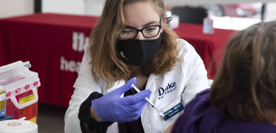 Hy-Vee, Polk County Health Department, and Drake University partner to host COVID-19 vaccination clinic for Polk County educators on Saturday, Feb. 13, 2021