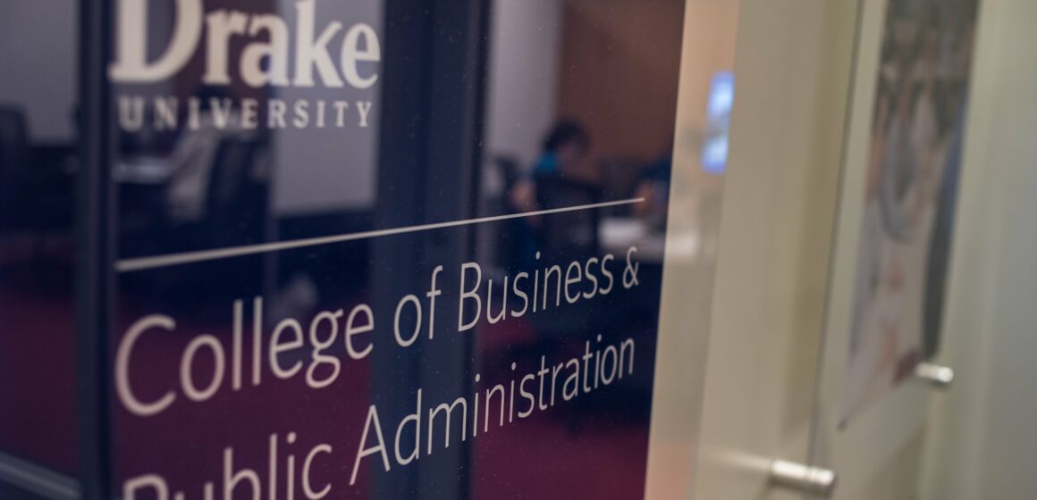 Drake University streamlines and transitions MBA and MPA programs to online learning￼￼
