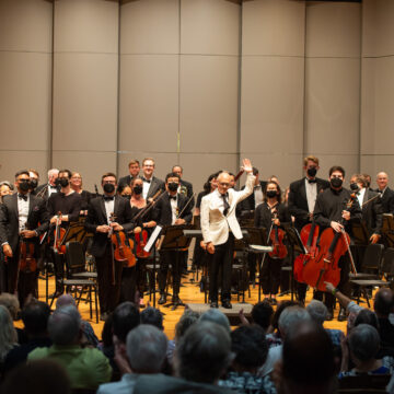 A summer serenade: Drake to host Des Moines Metro Opera orchestra