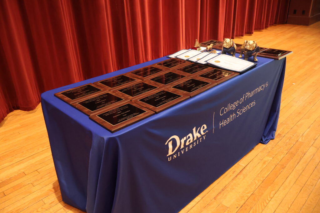 table with awards