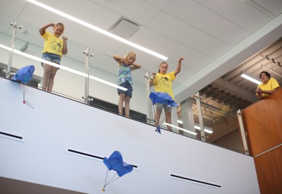 Spanish Immersion Camp Combines STEM, Culture, and Experiential Learning at Drake